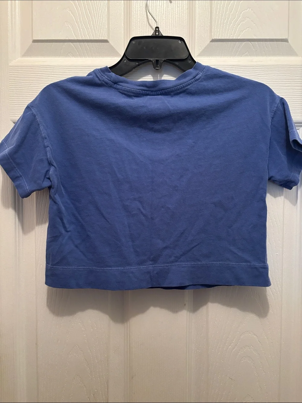 Old Navy Blue Crop Tee with Multicolor 